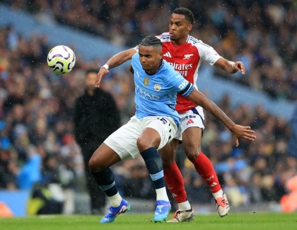 DIMA: Akanji muốn chơi ở Champions League nhưng Milan không thể gặp nó. Anh ấy đã yêu cầu Liverpool cho Joe Gomez
