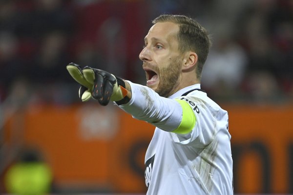 Bowman: Neuer chắc chắn thiết lập điểm chuẩn, anh ấy là một trong ba thủ môn hàng đầu trên thế giới